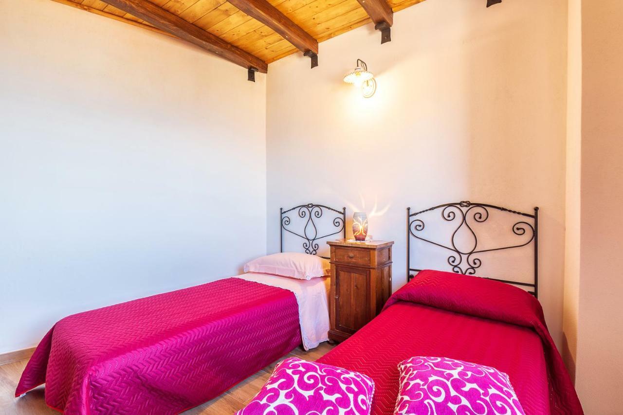 La Casa Di Nonna Monni Villa Baunei Exteriör bild